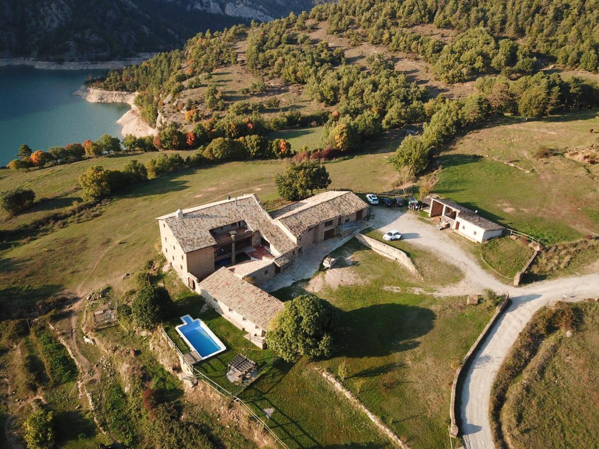 Cases Altes De Posada Naves  Exterior photo