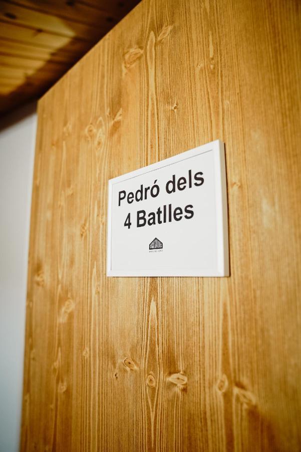 Cases Altes De Posada Naves  Exterior photo