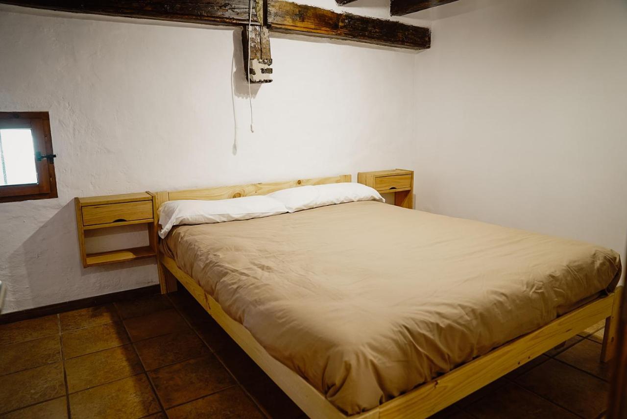 Cases Altes De Posada Naves  Exterior photo